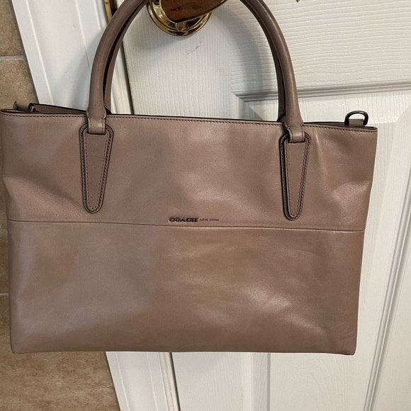 Coach Borough taupe soft nappa leather satchel. Perfect condition, never used. - Picture 5 of 10